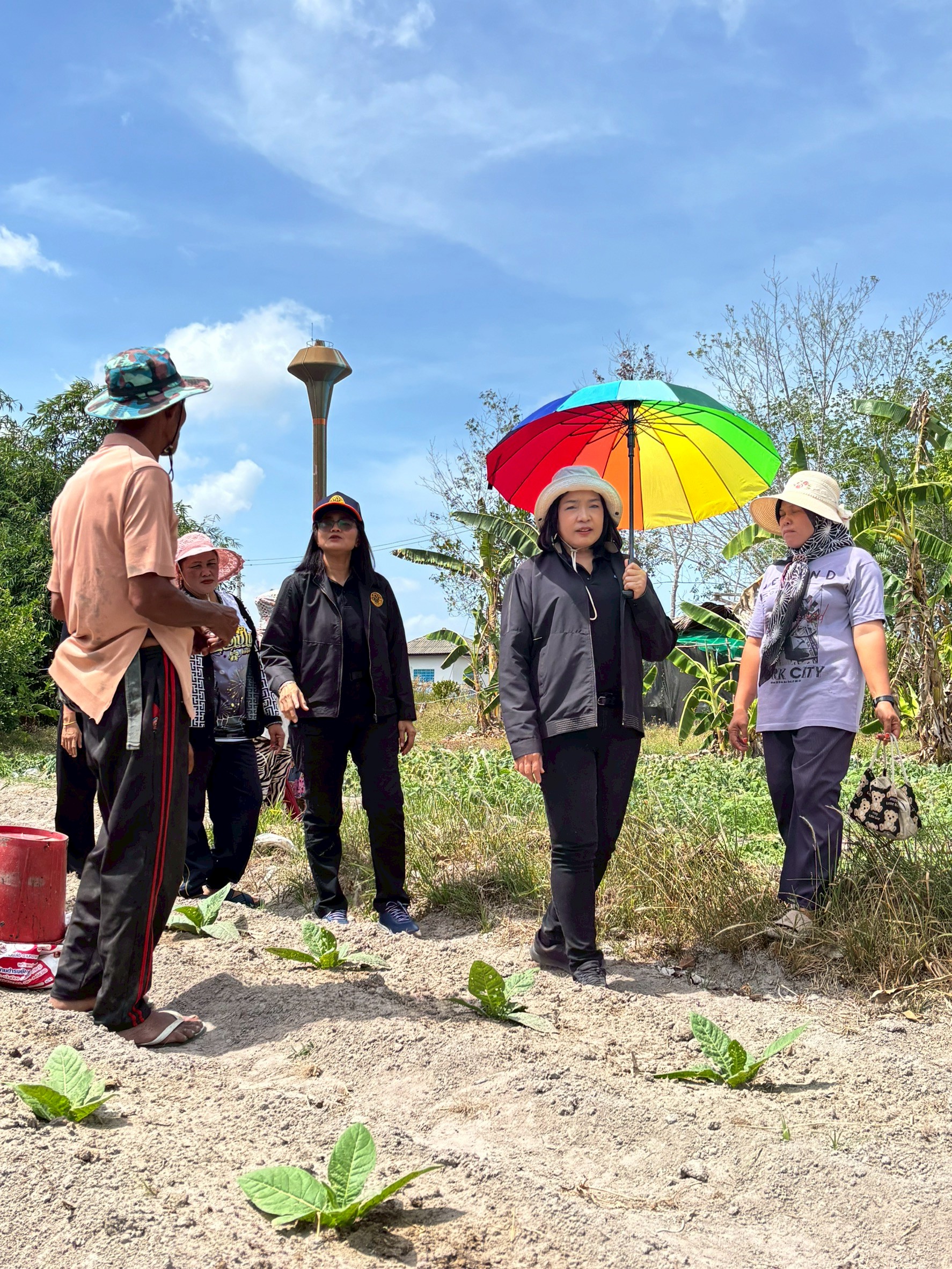 title - ผู้ตรวจราชการ ส.ป.ก. ลงพื้นที่ตรวจราชการ โครงการจัดที่ดินให้ชุมชนตามนโยบายรัฐบาล (คทช.) จังหวัดสงขลา